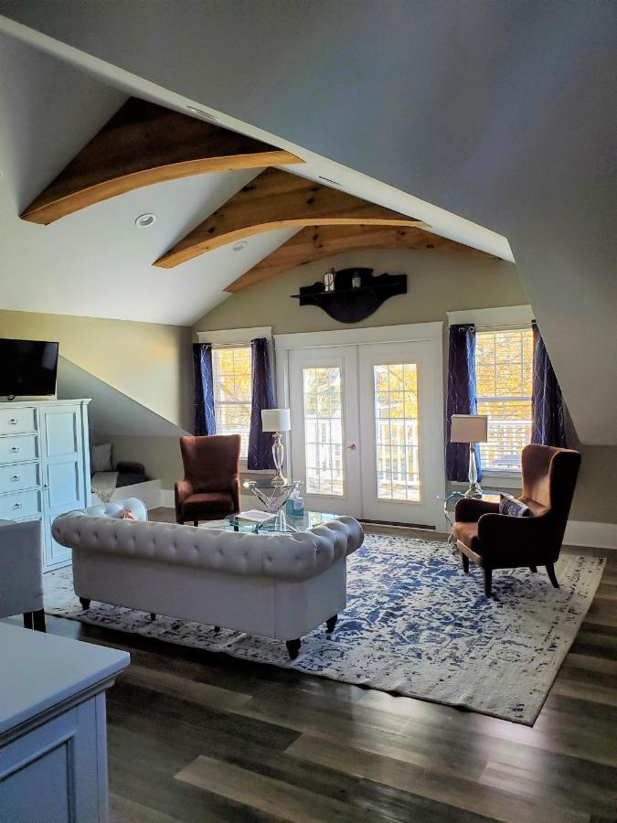Anchor Inn Boutique Hotel Put-in-Bay Esterno foto