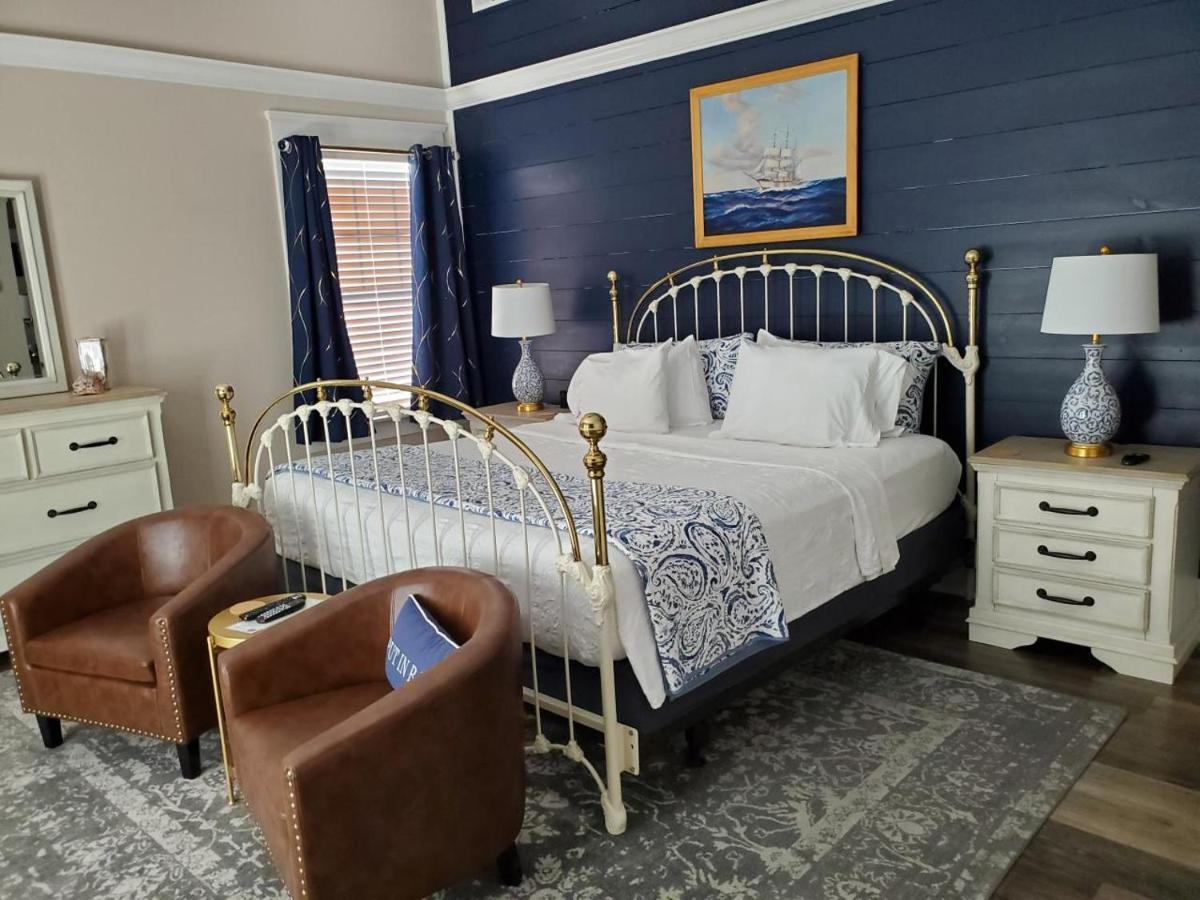 Anchor Inn Boutique Hotel Put-in-Bay Esterno foto