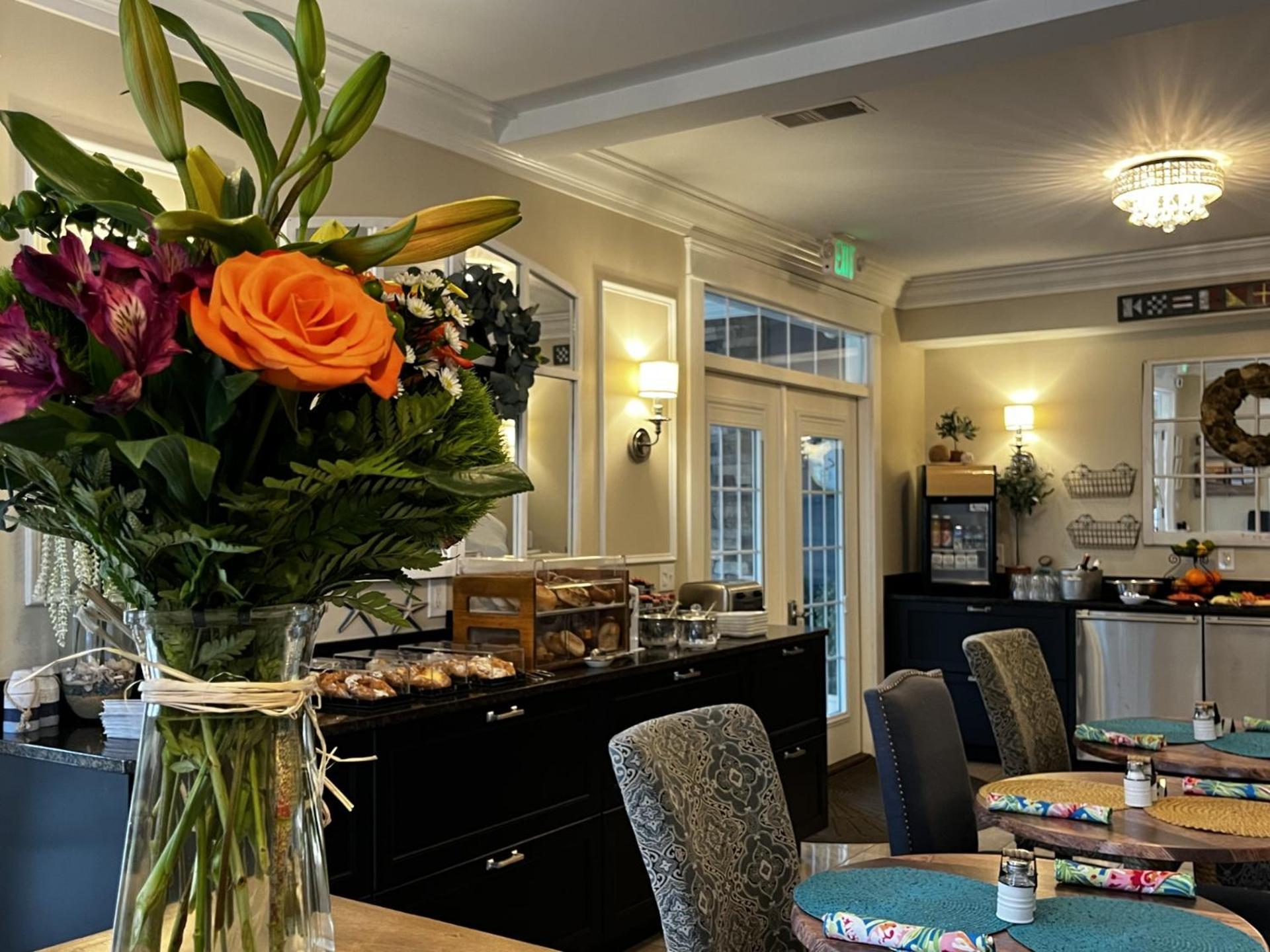 Anchor Inn Boutique Hotel Put-in-Bay Esterno foto